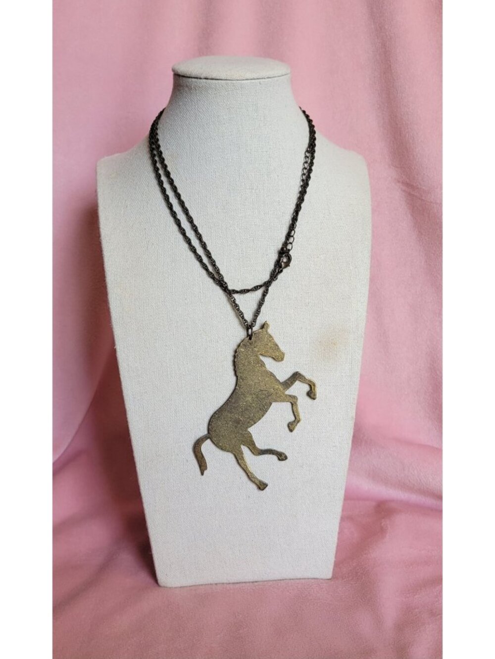 Vintage Style Prancing Horse Brass Look Pendant Necklace N1F
